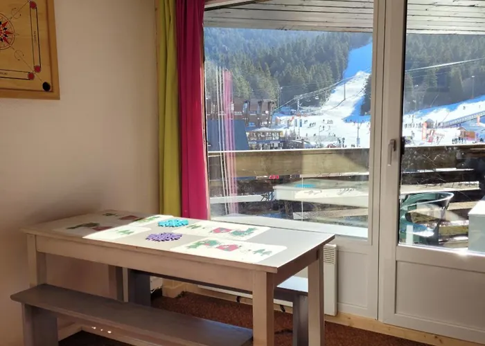 Apartment Le Lioran Vue Face A La Montagne Au Pied Des Pistes